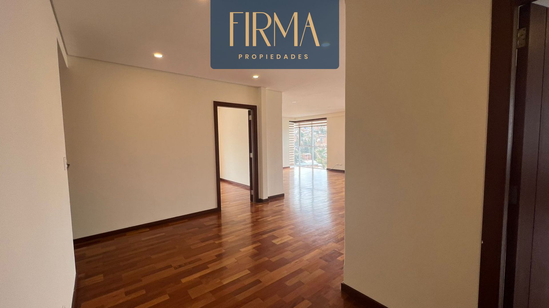 En Venta a $us 310,000 Foto 15