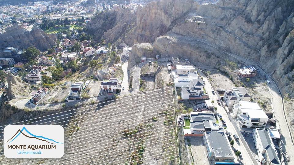 Terreno en VentaAchumani, barrio Pamir Pampa     Foto 2