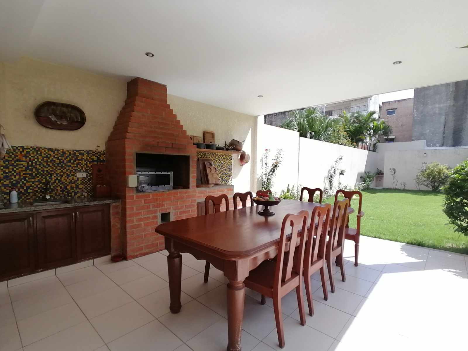 Casa en Entre 6to y 7mo anillo Norte en Santa Cruz de la Sierra 4 dormitorios 4 baños 2 parqueos Foto 11