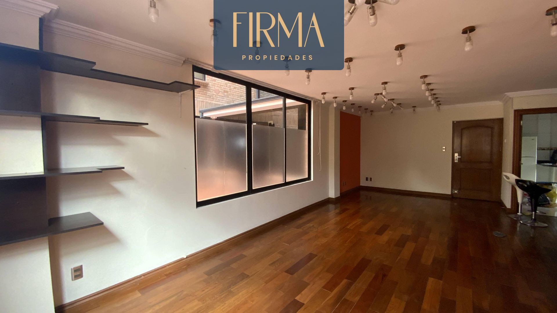 Departamento en AlquilerCalle 32. Av The Strongest Foto 15