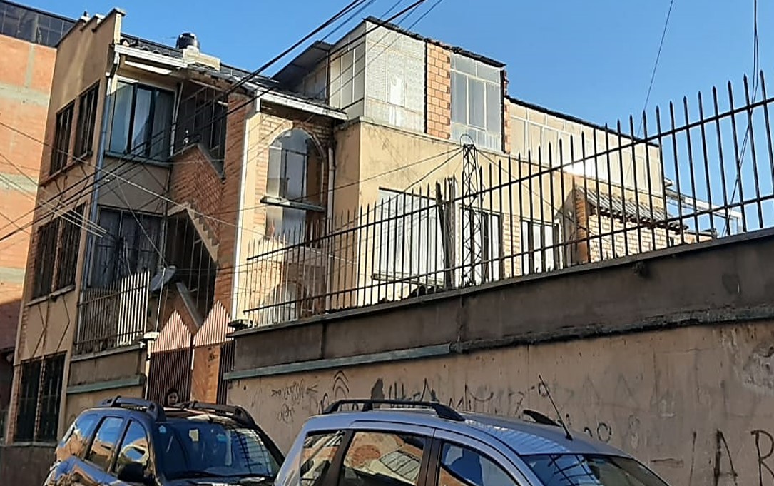 Casa URGENTE CASA EN VENTA VILLA SAN ANTONIO (CV141), Calle Mariano Antezana Foto 4