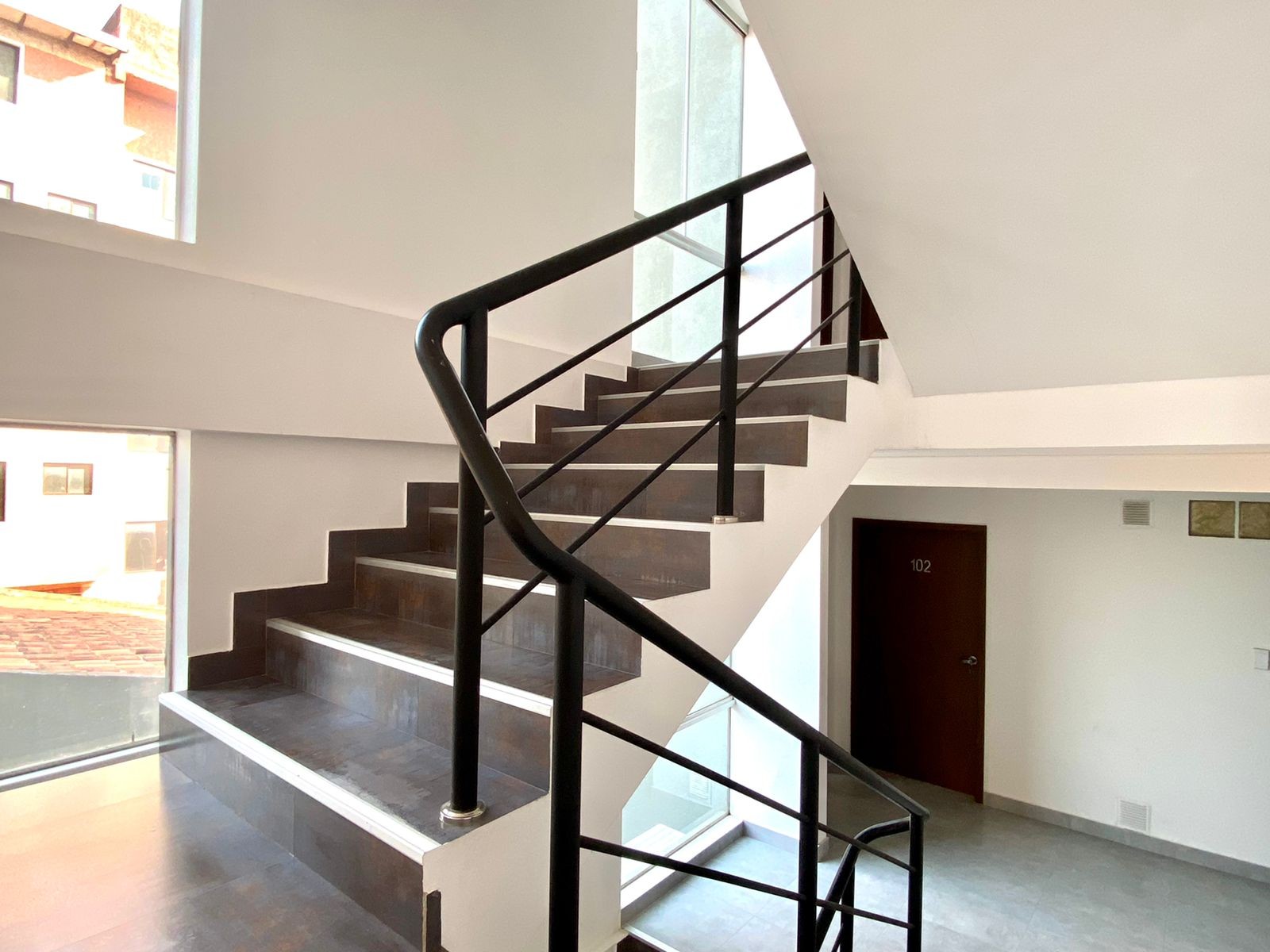 Departamento en Entre 3er y 4to anillo Oeste en Santa Cruz de la Sierra 1 dormitorios 1 baños  Foto 8