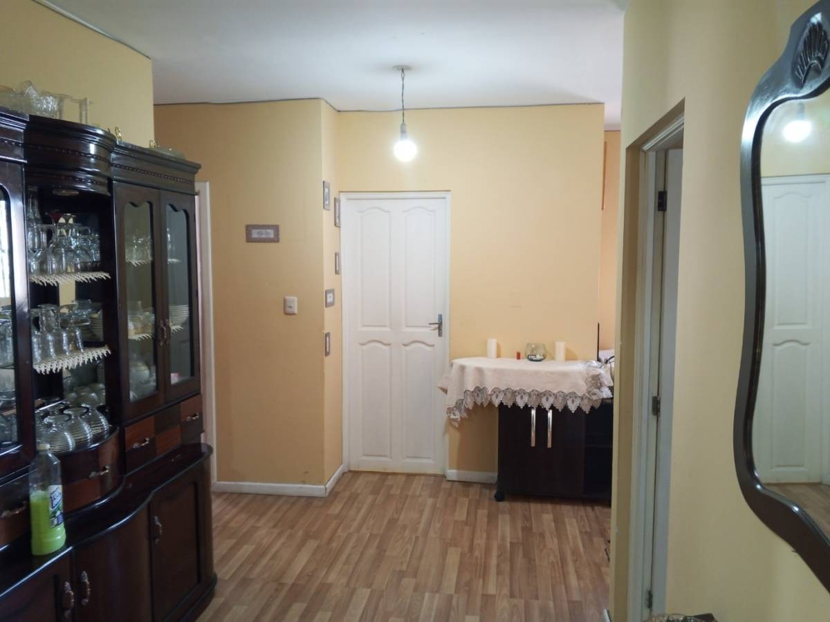 Departamento en Miraflores en La Paz 3 dormitorios 3 baños  Foto 4