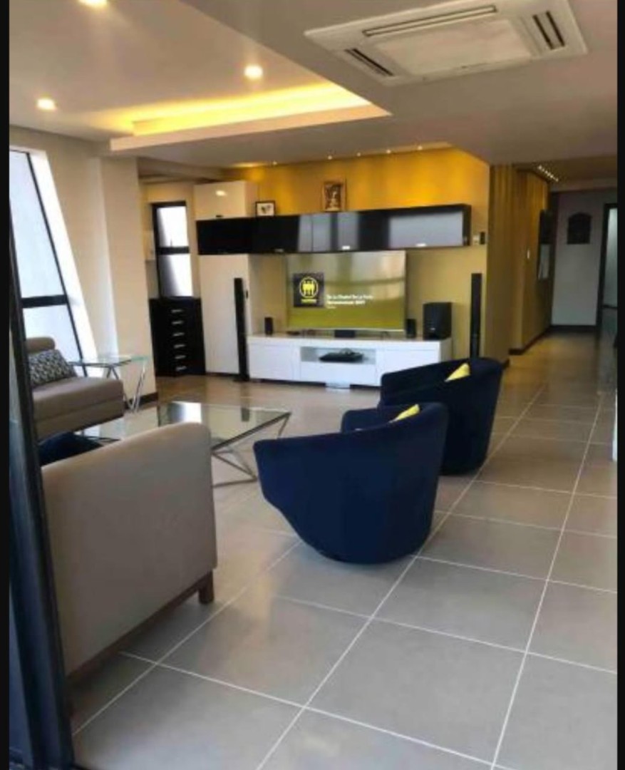 En Alquiler a $us 2,800 Foto 7