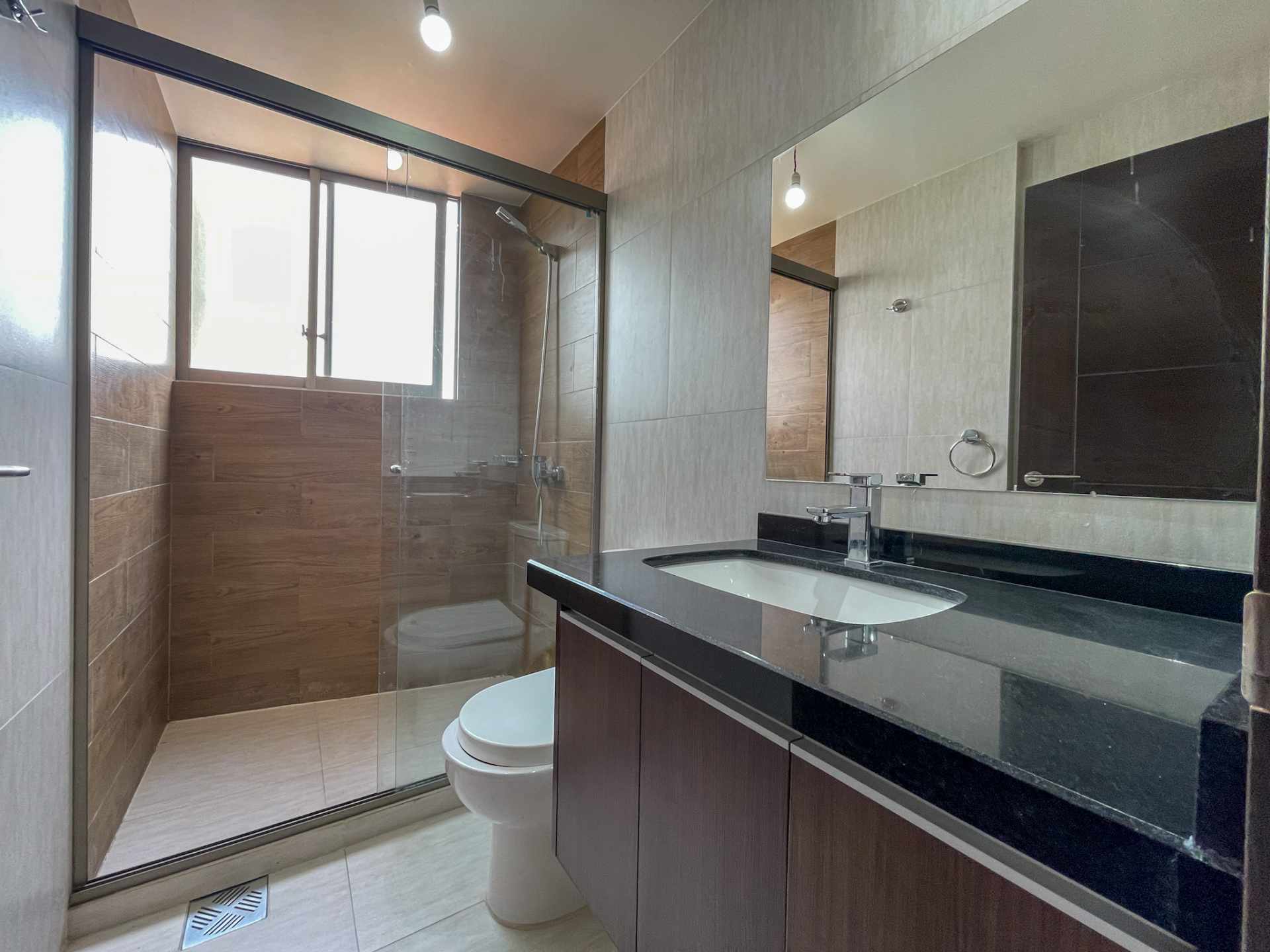 En Alquiler a $us 550 Foto 31