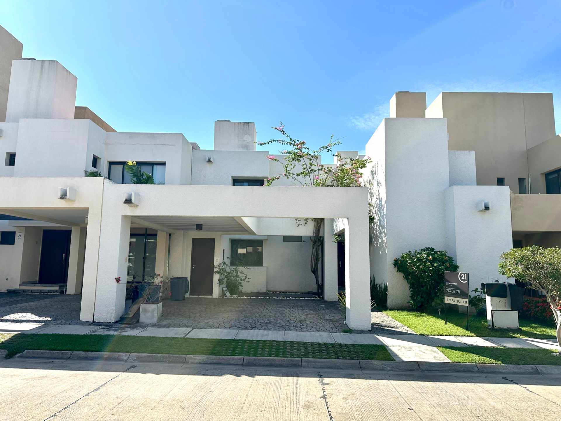 Casa en AlquilerCONDOMINIO CIUDAD REAL  Foto 1