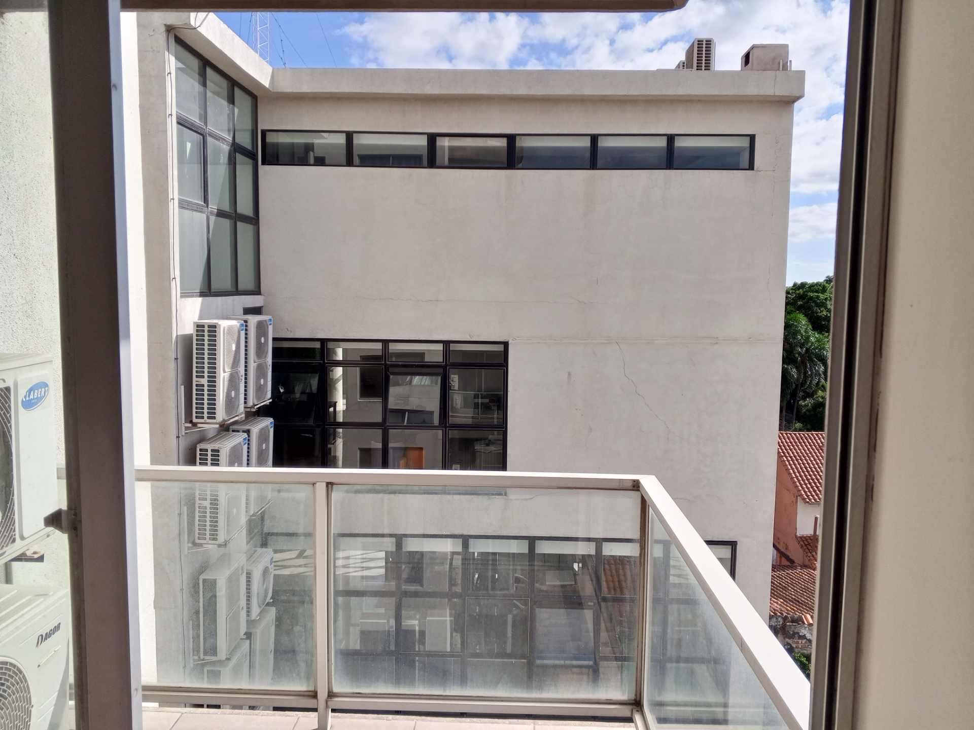 Departamento [CONDOMINIO CURUPAÚ PARAGUÁ| SOBRE AV. PARAGUÁ, A 3 CUADRAS DEL 2DO. ANILLO] DEPARTAMENTO EN VENTA DE 3 DORMITORIOS CON PARQUEO TECHADO Foto 10