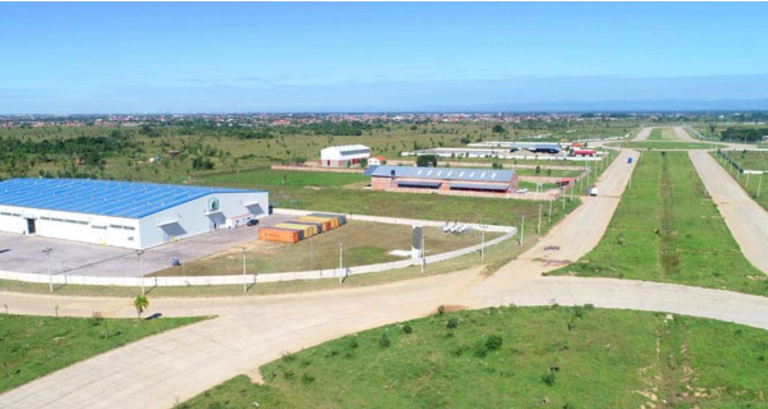 Terreno en VentaURB. PARQUE INDUSTRIAL LATINAMERICANO, UNIDAD INDUSTRIAL NRO 7, PROV. WARNES LOTE 28 Y 29    Foto 3