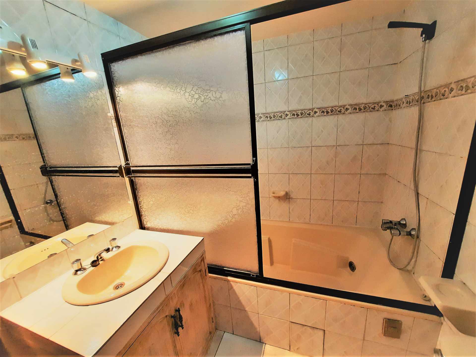 Departamento A 1 cuadra Plaza Humboldt Calacoto Foto 2