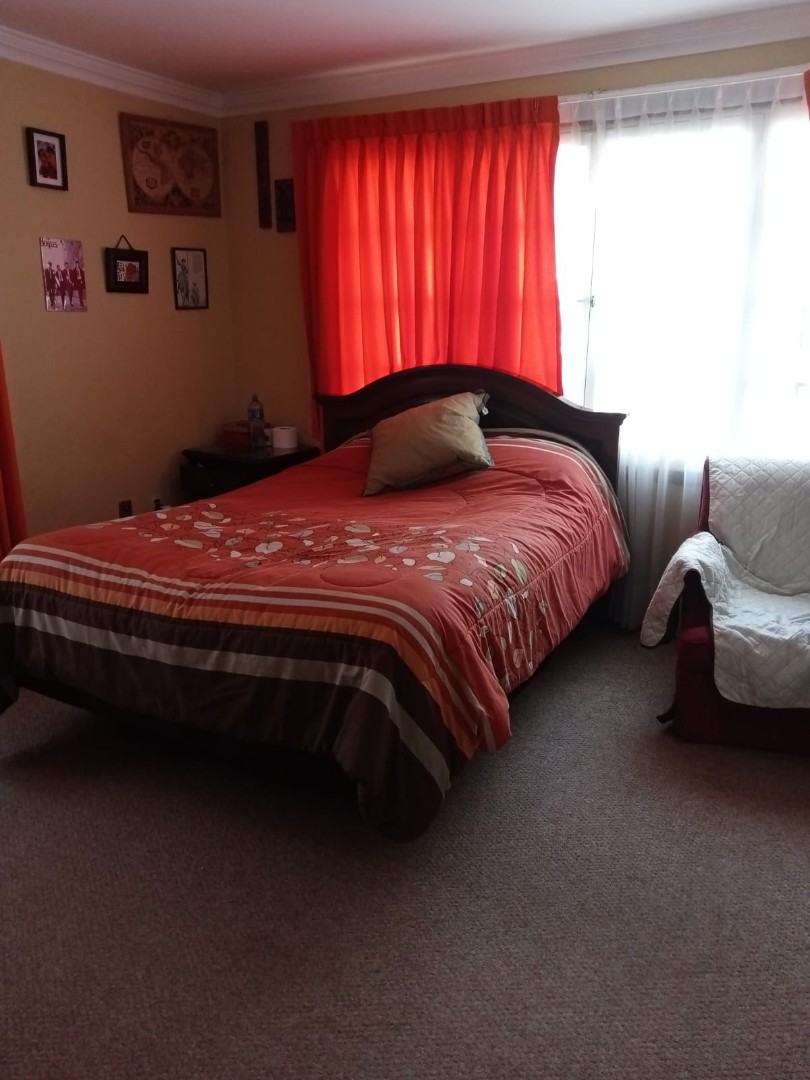 Casa en Irpavi en La Paz 3 dormitorios 3 baños 3 parqueos Foto 11