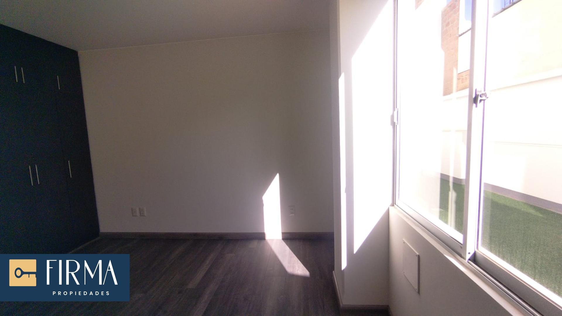 Departamento en VentaDEPARTAMENTO EN VENTA EN ACHUMANI CON TERRAZA PRIVADA 2 dormitorios 2 baños 1 parqueos Foto 4