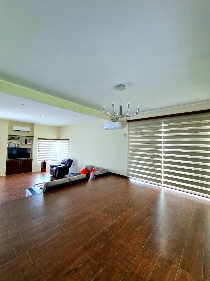 Casa en VentaURUBÓ
LOS PARQUES 2
Condominio Cerrado Foto 20