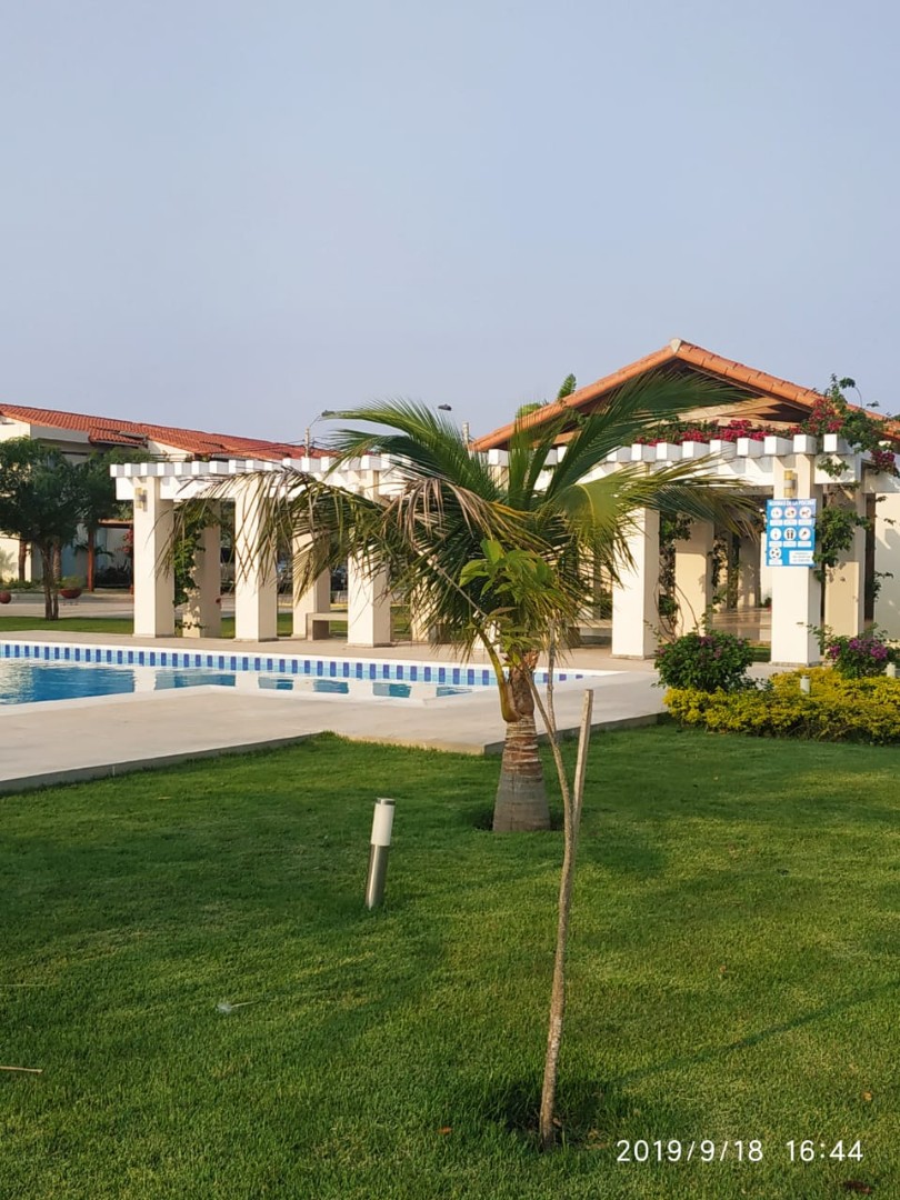 Casa en Carretera Norte en Santa Cruz de la Sierra 3 dormitorios 3 baños 2 parqueos Foto 16