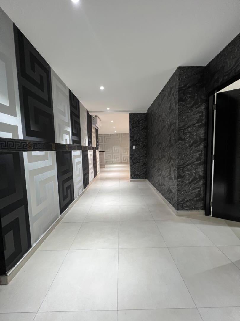 En Alquiler a $us 750 Foto 18