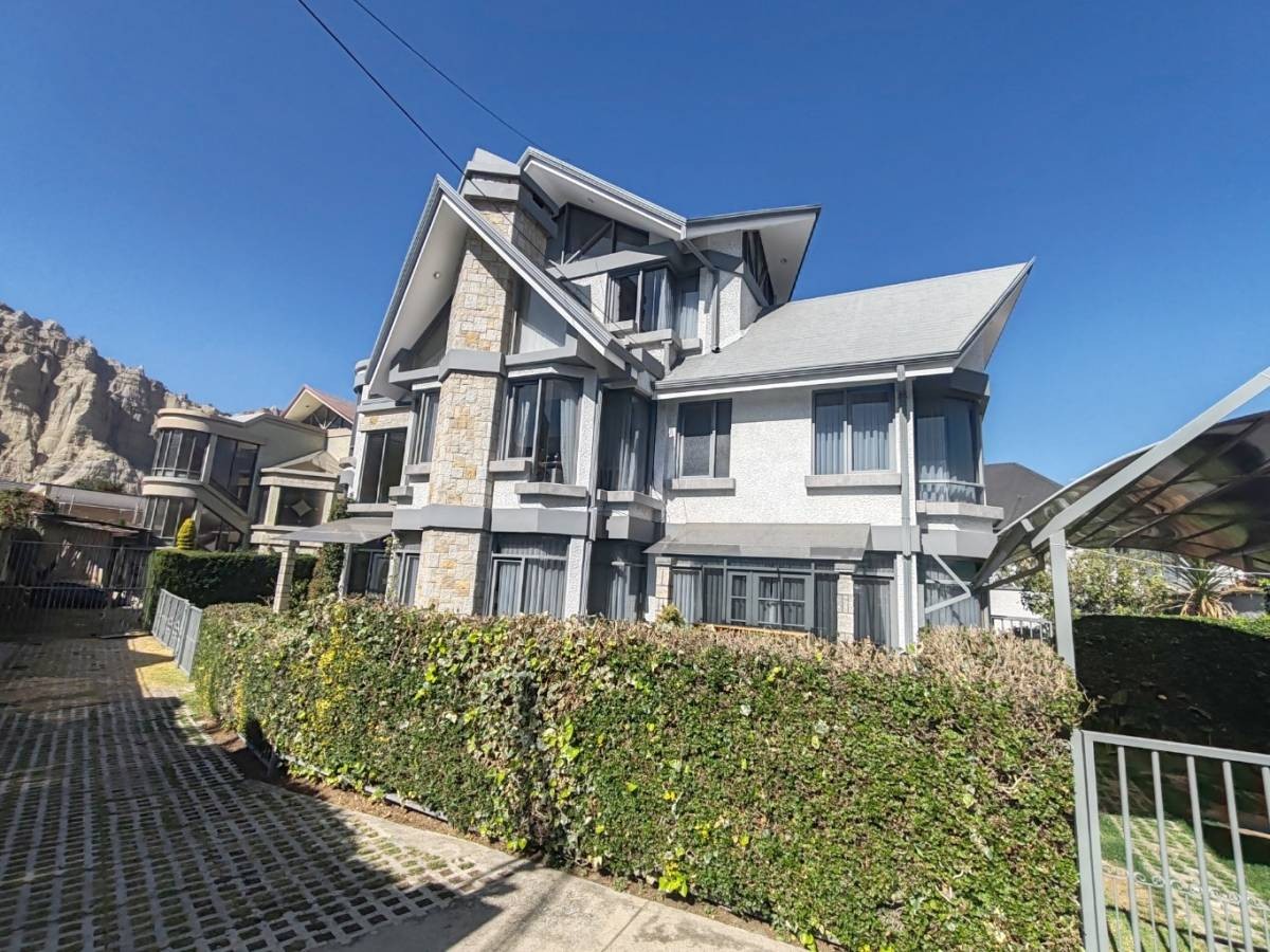 En Venta a $us 550,000 Foto 1