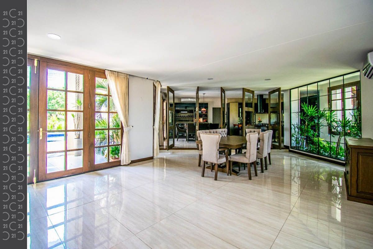 En Venta a $us 1,200,000 Foto 7