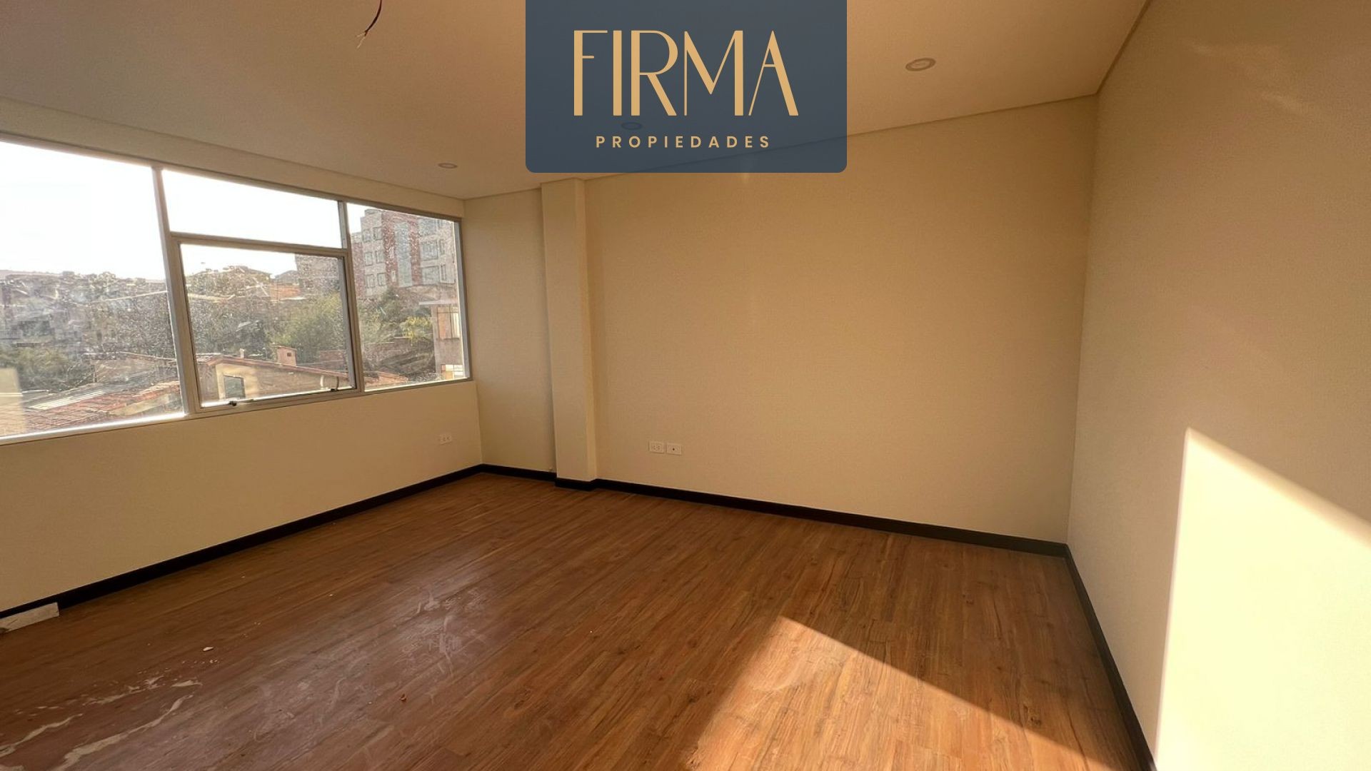 Departamento en Los Pinos en La Paz 1 dormitorios 1 baños 1 parqueos Foto 2