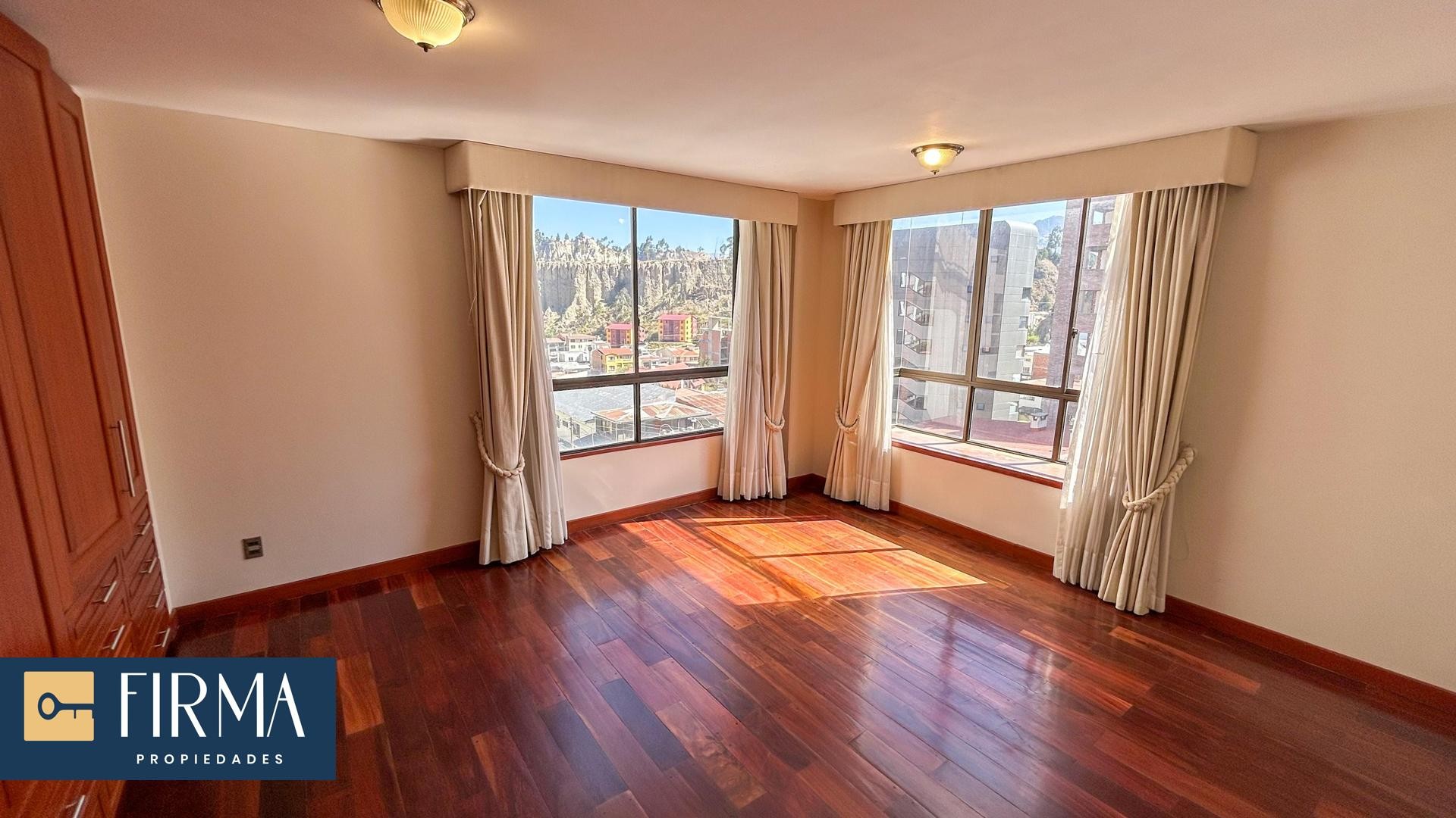 Departamento en AlquilerDEPARTAMENTO EN ALQUILER EN CALACOTO Foto 9