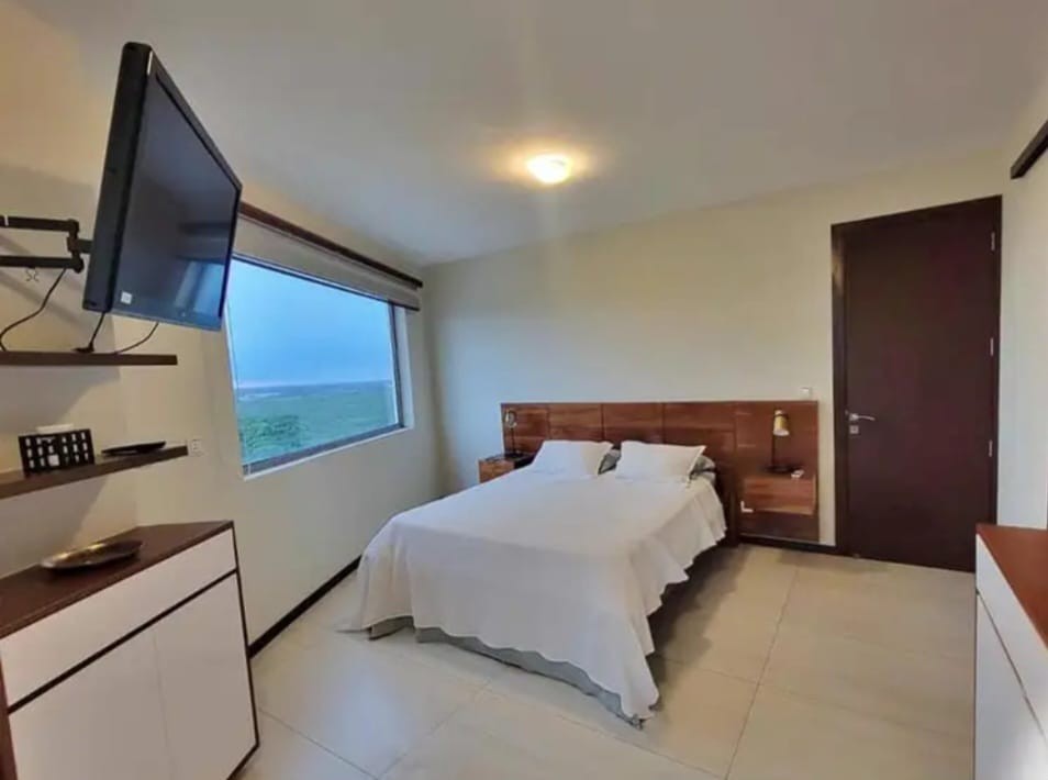 Departamento en AlquilerEquipetrol Departamento de 2 Dormitorios Amoblado en 7500Bs 2 dormitorios 2 baños 1 parqueos Foto 3