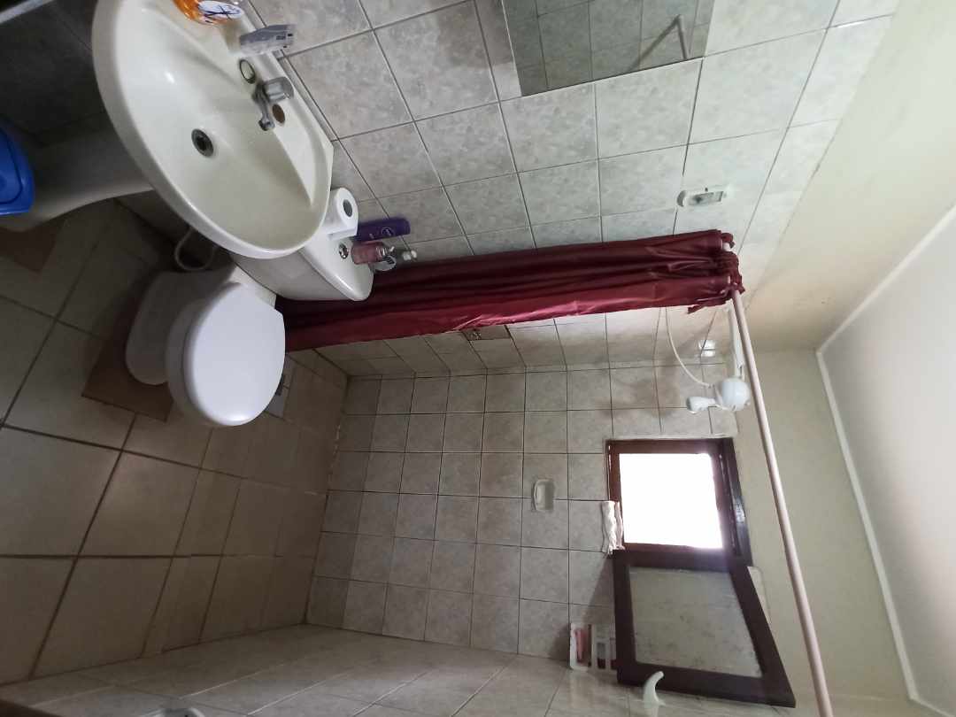 Casa en VentaAV MOSCU, ENTRE 7MO Y 8VO ANILLO, ZONA MERCADO LAS AMERICAS. Calle Nogal, cerca del Hospital Frances Foto 10