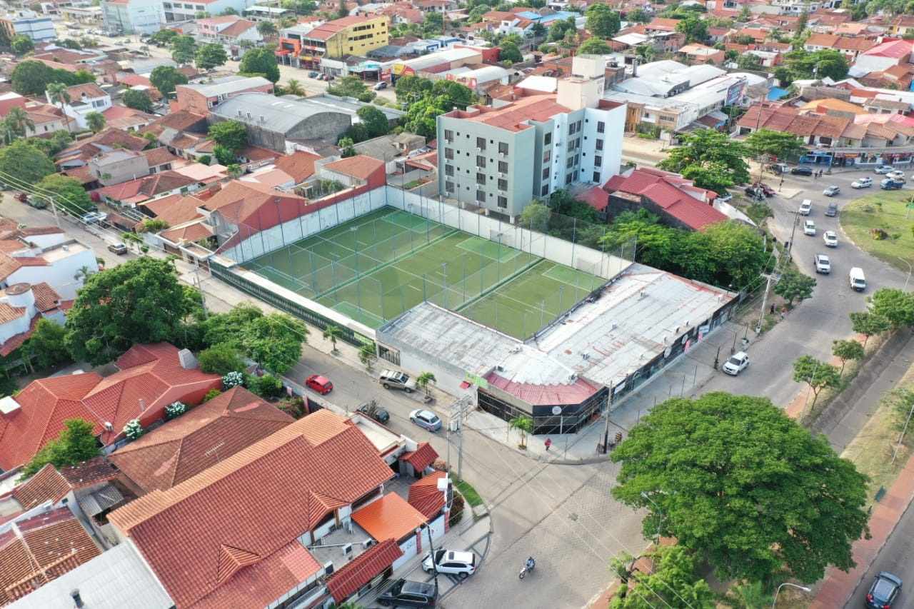 Terreno en VentaZona Norte
Av. Alemana 3er anillo    Foto 5