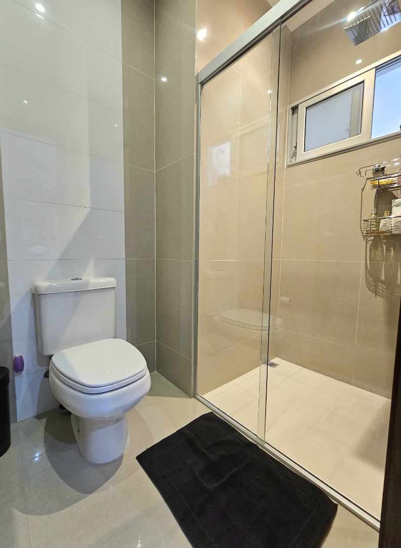 Departamento en AlquilerAV. BENI ENTRE 2 Y 3er ANILLO  3 dormitorios 3 baños 1 parqueos Foto 7