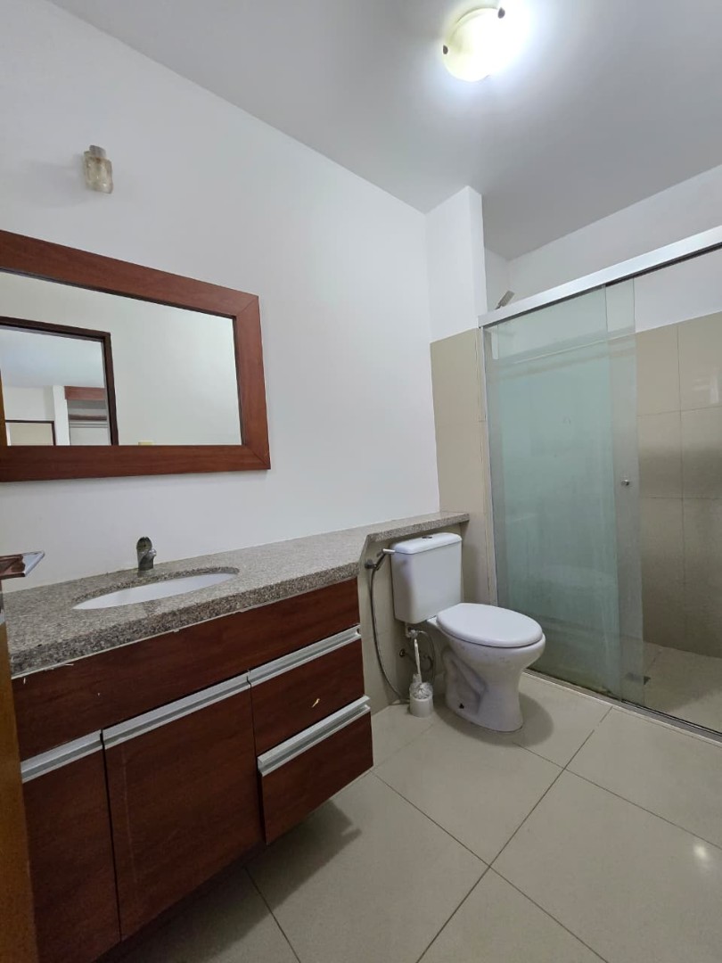 Casa en VentaAv. Banzer km 7, Condominio Sevilla Los Bosques – Zona Norte, Santa Cruz 4 dormitorios 2 baños 2 parqueos Foto 12