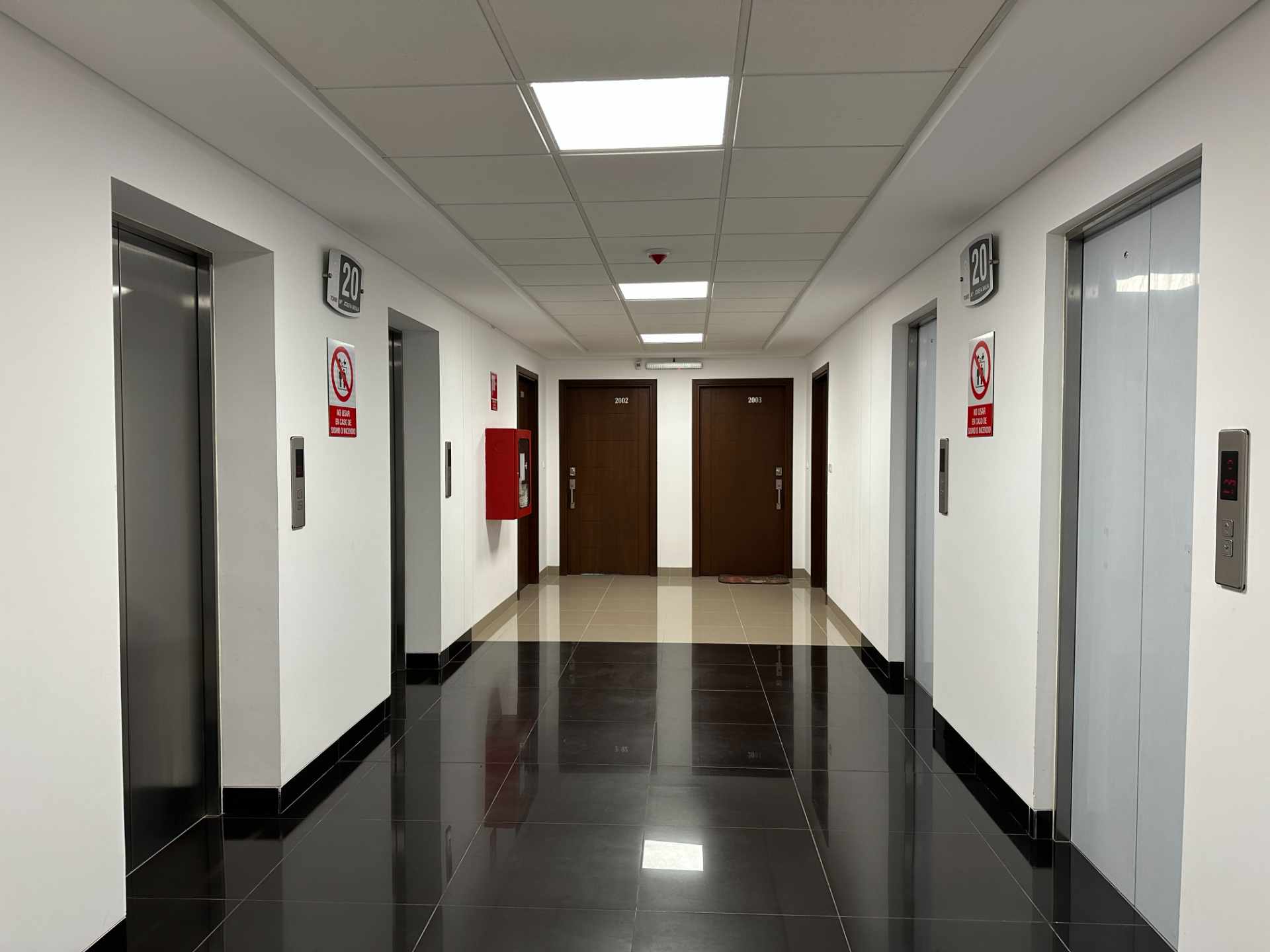 Departamento en VentaDepartamento en Condominio Torres del Poeta - Torres Mall Foto 9