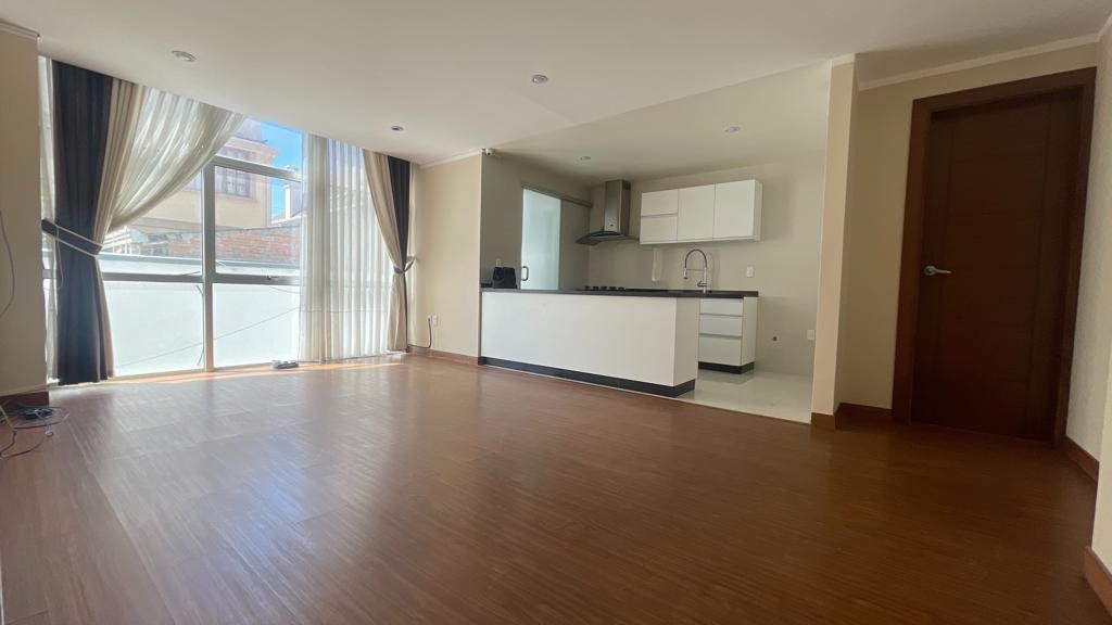 Departamento en Irpavi en La Paz 2 dormitorios 2 baños 1 parqueos Foto 1