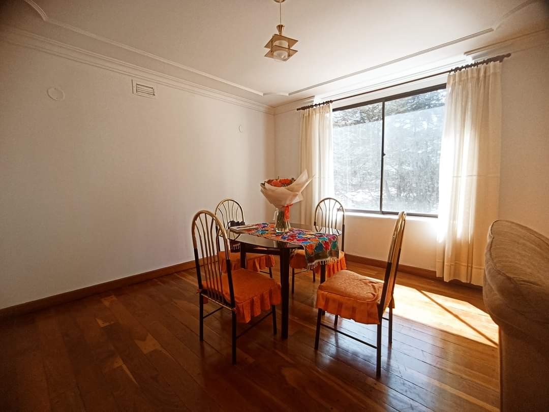 Departamento en AnticréticoObrajes calle 3 Foto 9