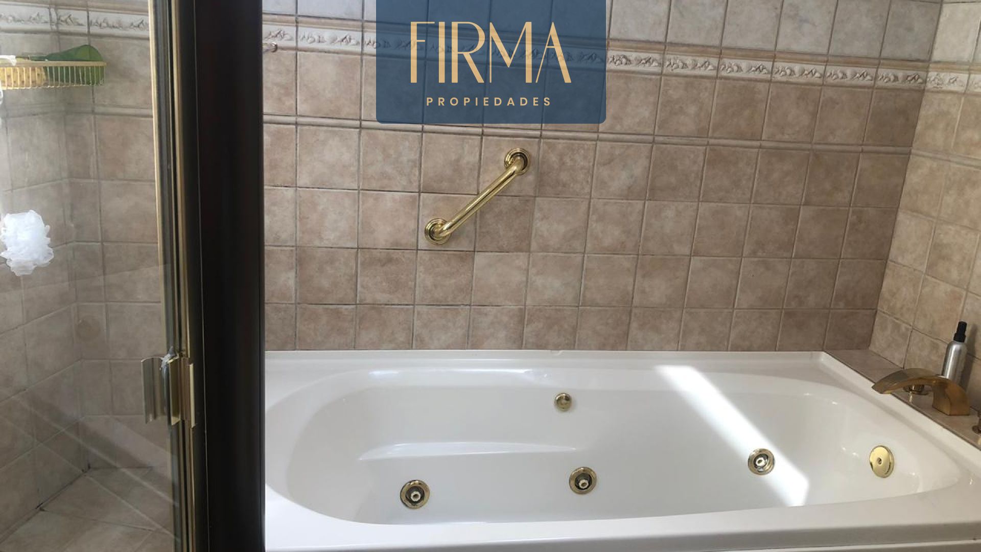 Casa en VentaCOMPRA ESTA CASA EN ACHUMANI Foto 9