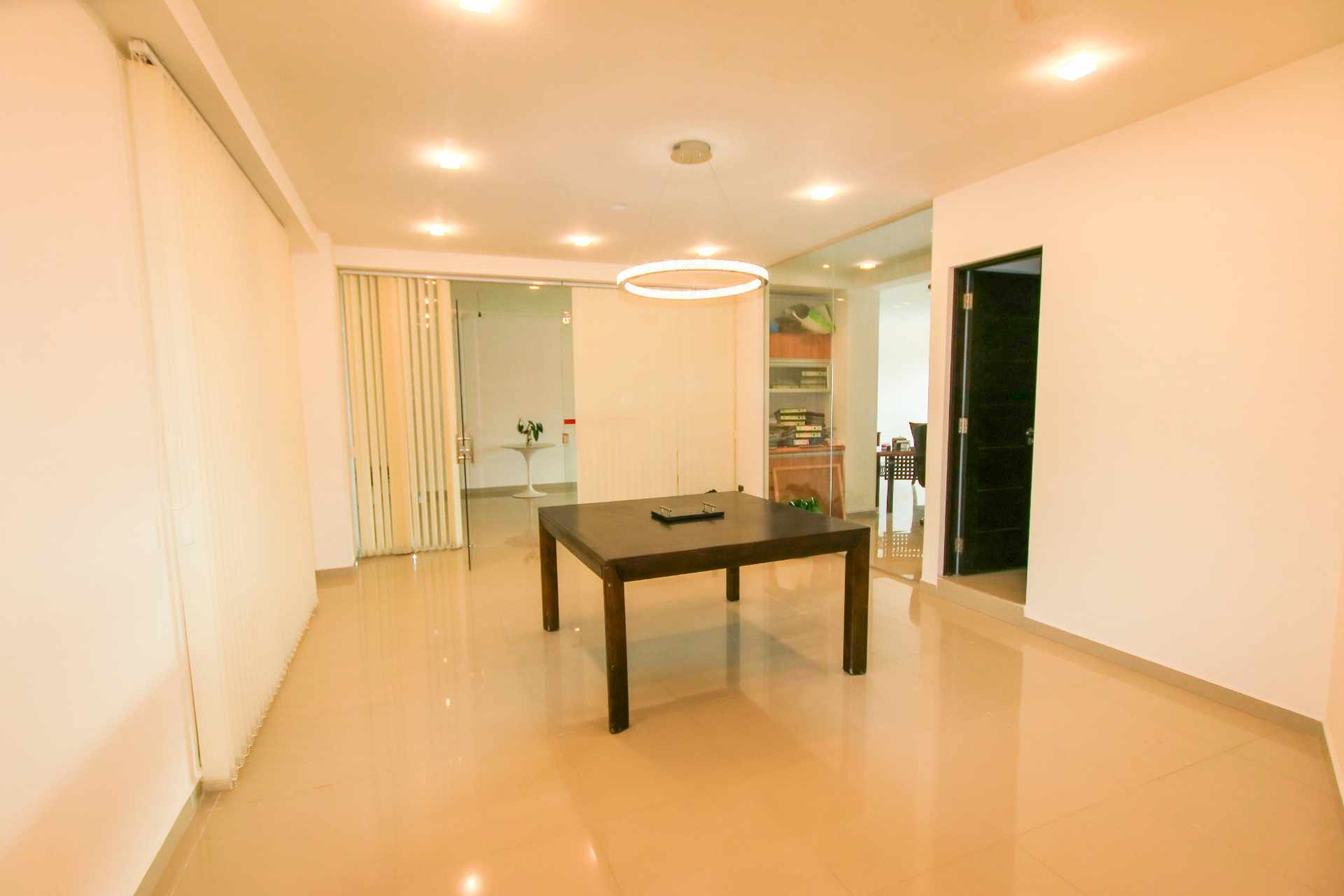 En Alquiler a $us 1,000 Foto 13