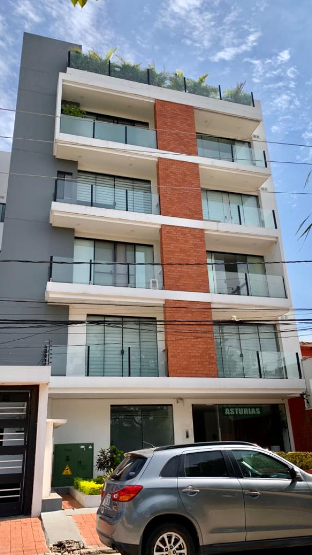 Departamento en Alquiler📍Ubicación: Banzer  3er anillo externo y Radial 27 2 dormitorios 2 baños 2 parqueos Foto 13