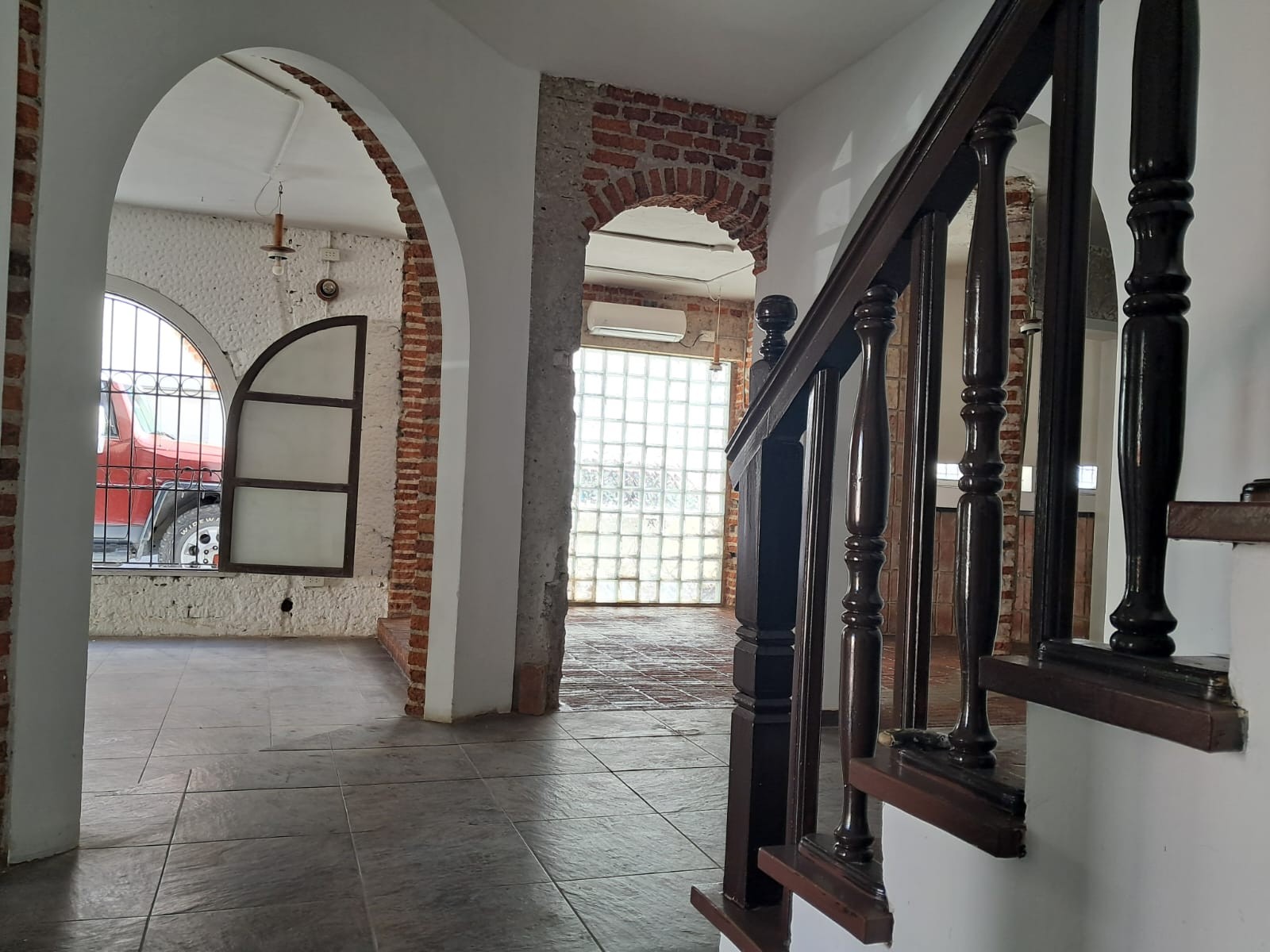 En Alquiler a $us 1,800 Foto 7