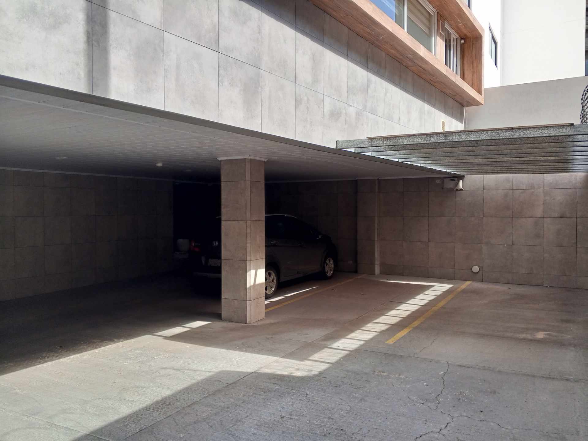 Departamento en Alquiler[CONDOMINIO AGUSTINA| EQUIPETROL NORTE] ALQUILER DEPARTAMENTO AMOBLADO DE 2 DORMITORIOS CON PARQUEO TECHADO. Foto 17