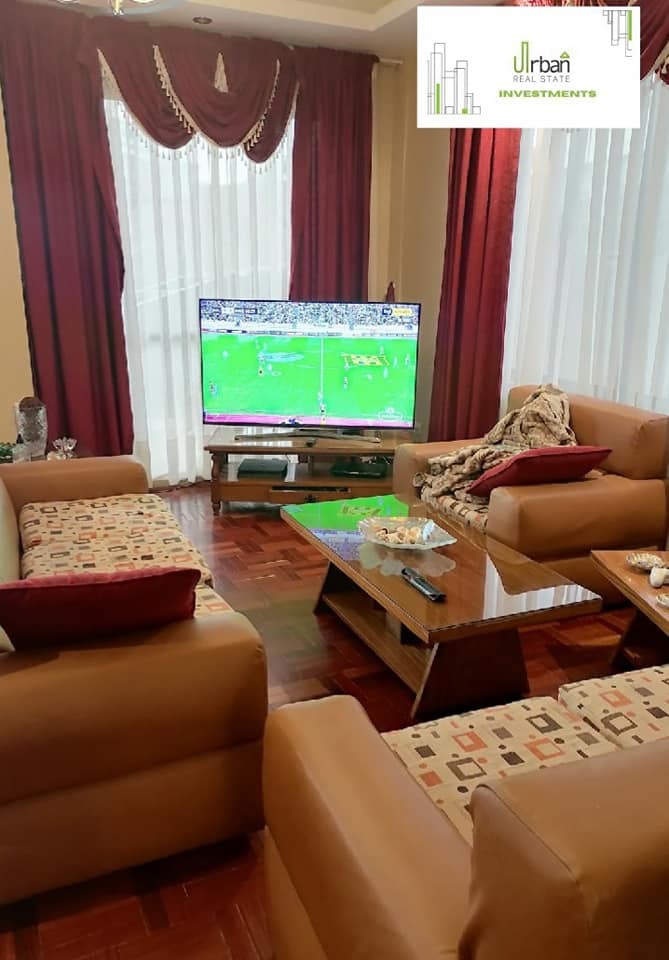 Casa CASA EN ANTICRETICO, LOMAS DE ACHUMANI  Foto 1