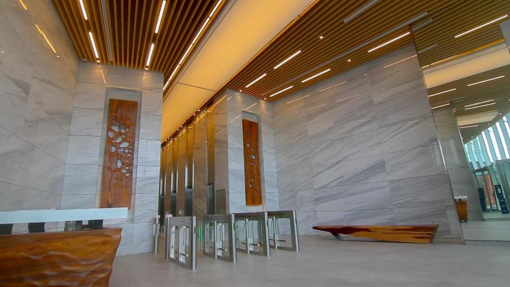 Oficina en Equipetrol en Santa Cruz de la Sierra 1 dormitorios 1 baños  Foto 2