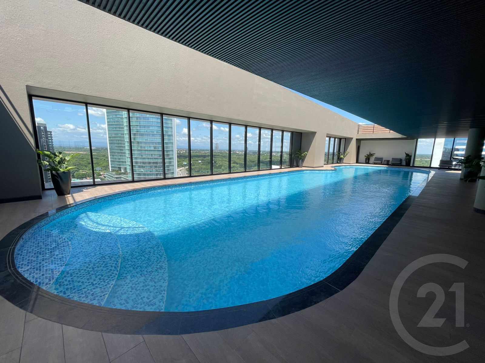 Departamento en Equipetrol en Santa Cruz de la Sierra 2 dormitorios 2 baños 1 parqueos Foto 12