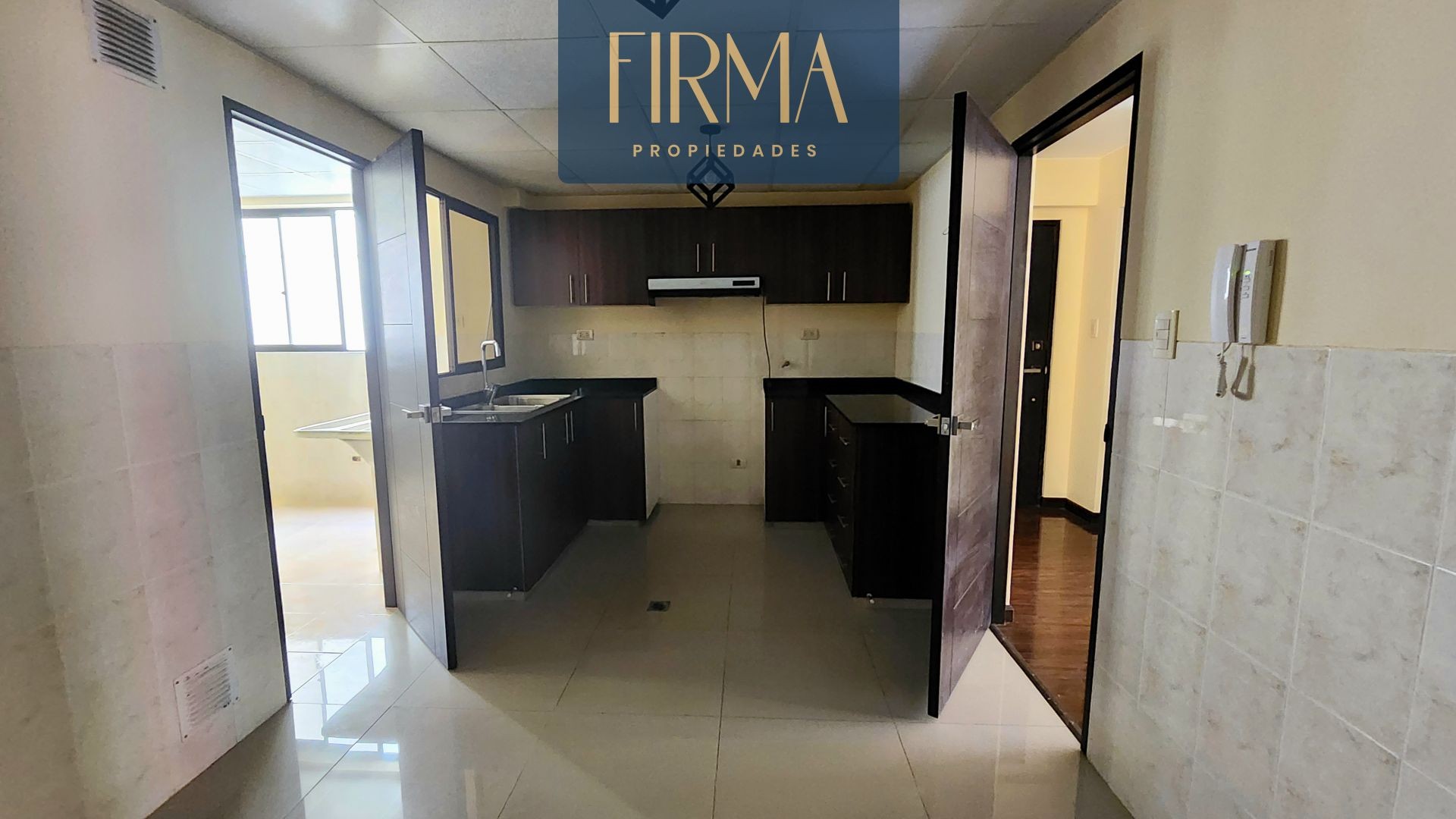 En Venta a $us 99,000 Foto 3