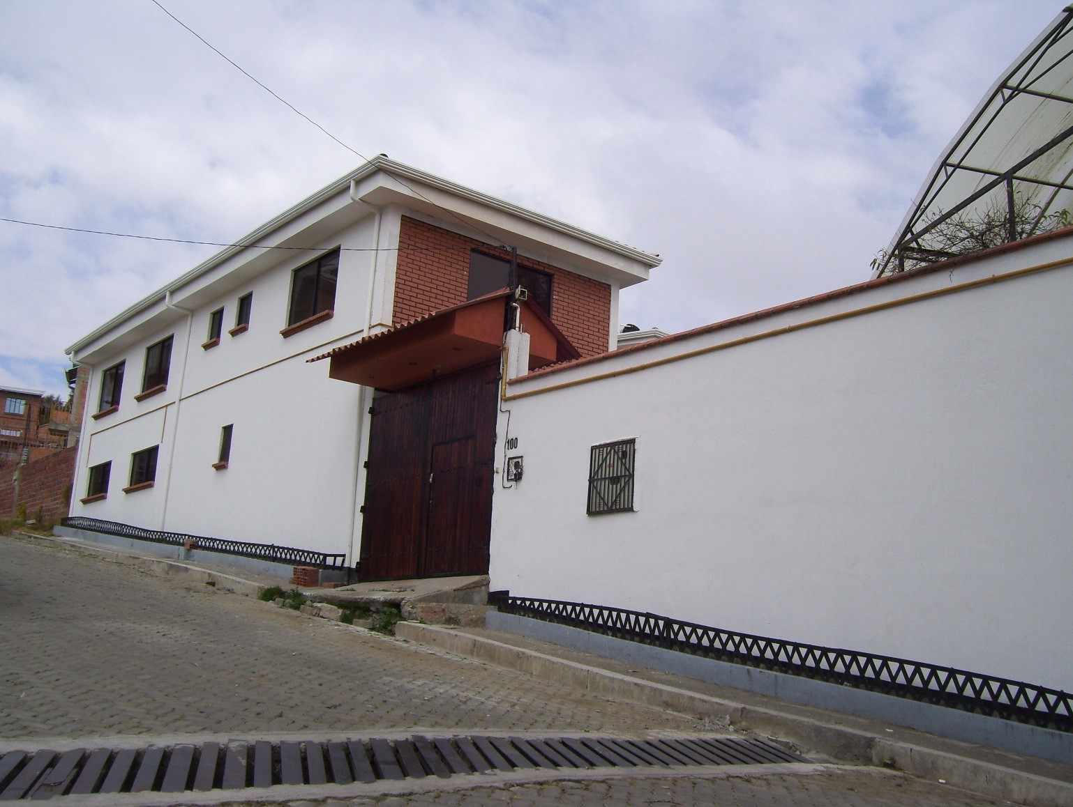 Casa Urb. Valle Vergelito, Calle 2 esq. Calle S/N Zona Llojeta, Macro Distrito Cotahuma. Foto 1