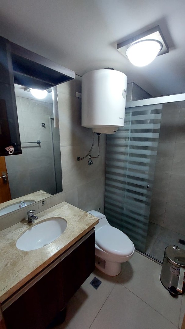 Departamento en AlquilerCondominio Baruc, equipetrol entre 2do y 3er anillo 1 dormitorios 1 baños  Foto 8