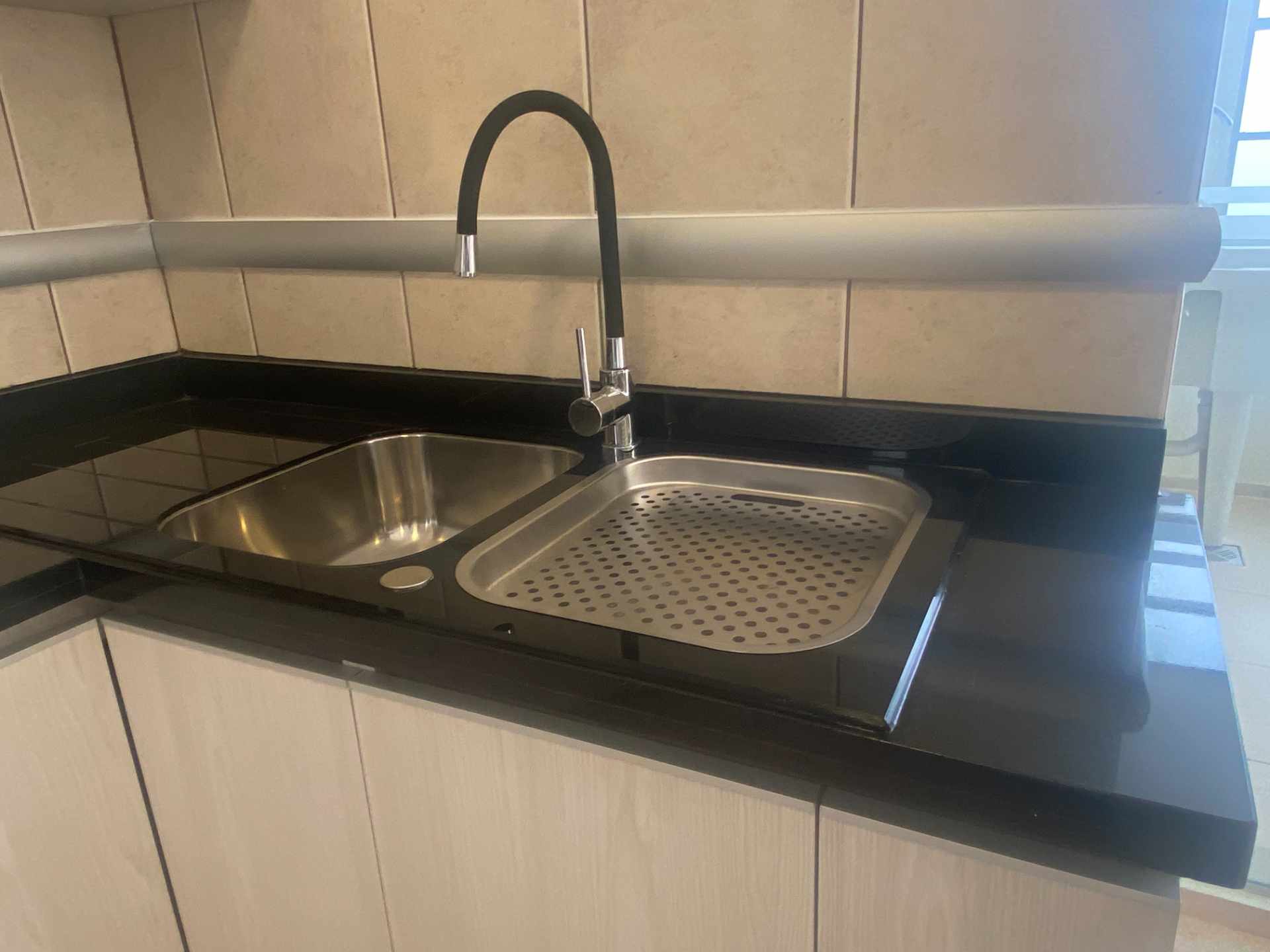 Departamento Av las Violetas #22 Altura calle 31 Foto 22