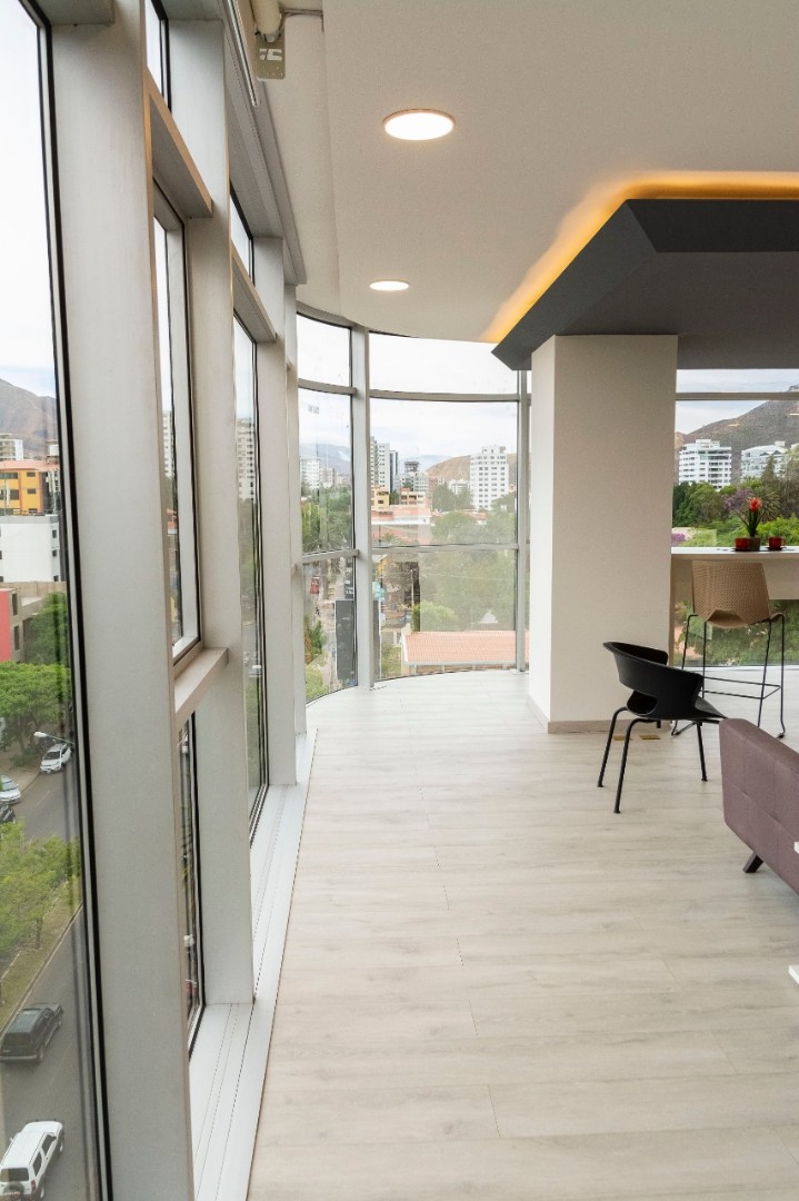 Oficina en VentaOFICINAS EN VENTA - PASEO ARANJUEZ.                                                                                                  
Av. America y Pantaleon Dalence  4 dormitorios 1 baños  Foto 7