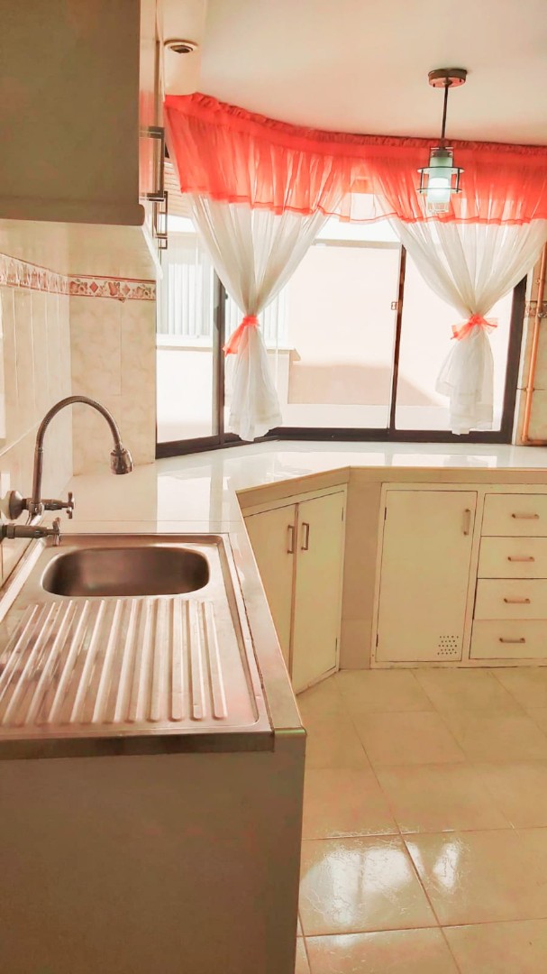 Departamento en AlquilerAVENIDA ARCE, SAN JORGE  (NO TIENE MUEBLES) 3 dormitorios 2 baños 1 parqueos Foto 15
