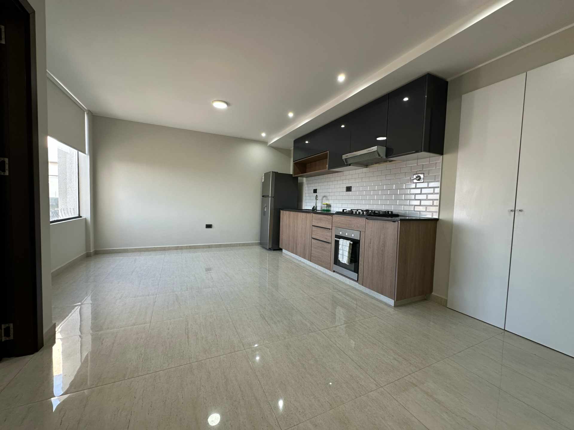 Departamento en Entre 4to y 5to anillo Norte en Santa Cruz de la Sierra 1 dormitorios 1 baños  Foto 14