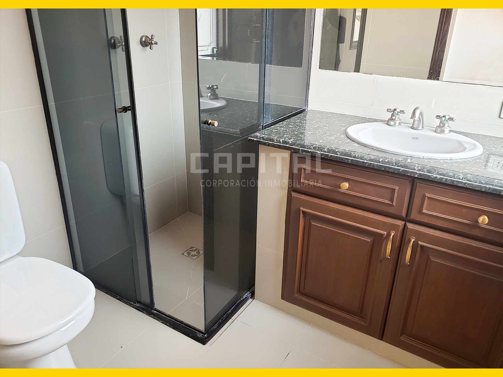 En Alquiler a $us 2,400 Foto 15