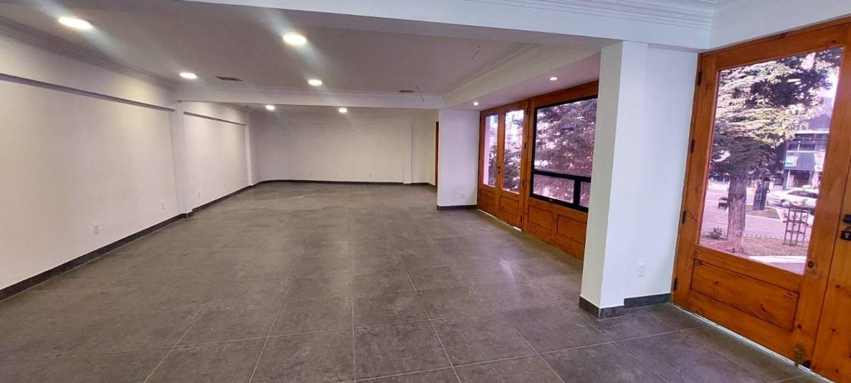 Local comercial en AlquilerSAN MIGUEL CALLE 18 DE CALACOTO Foto 8