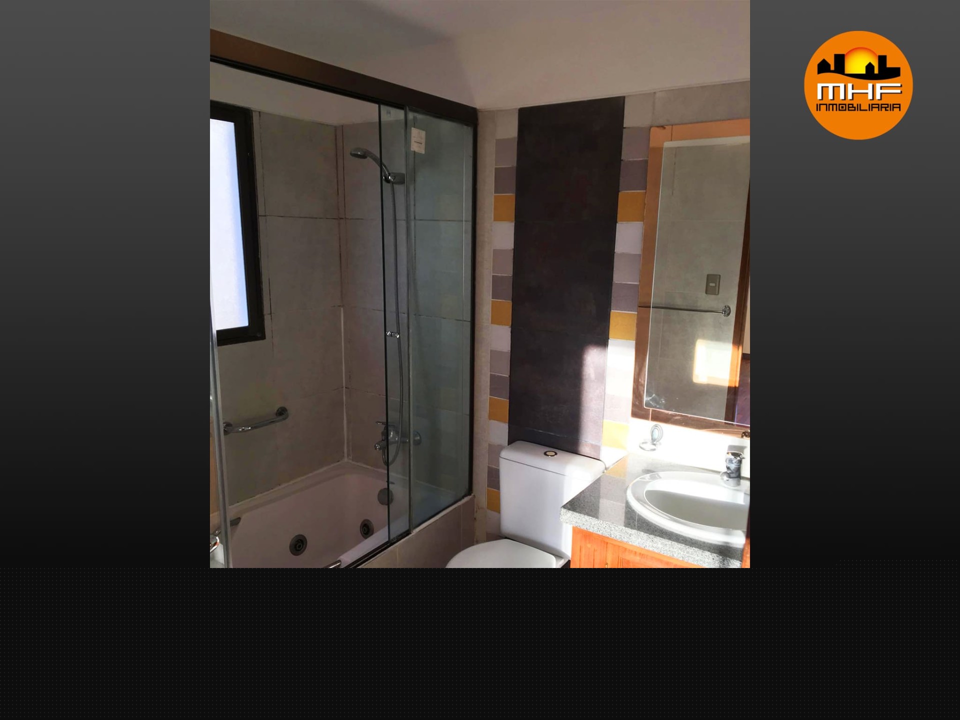 Casa en Aranjuez en Cochabamba 3 dormitorios 3 baños 2 parqueos Foto 3