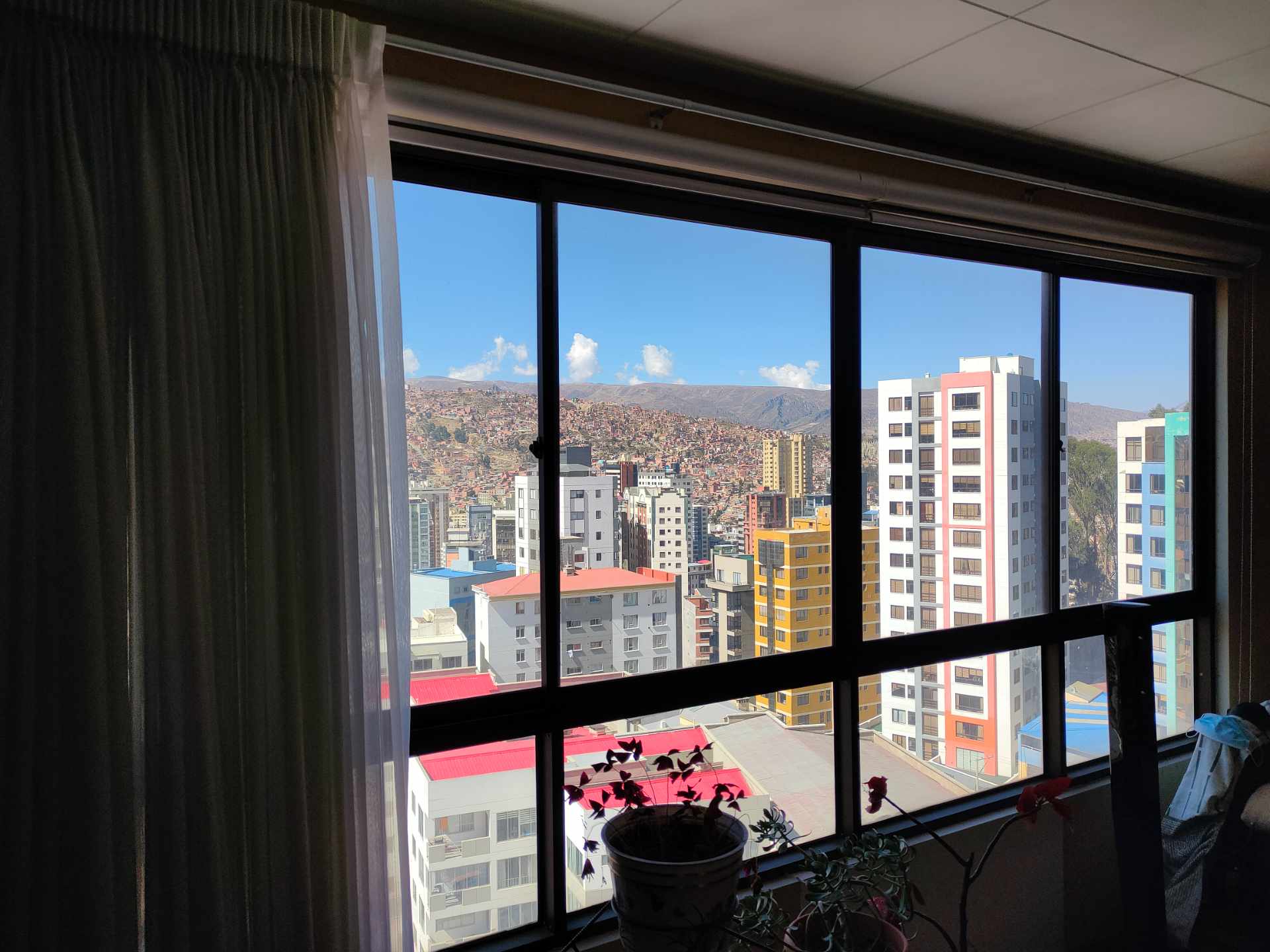 Departamento en Sopocachi en La Paz 3 dormitorios 4 baños 1 parqueos Foto 5