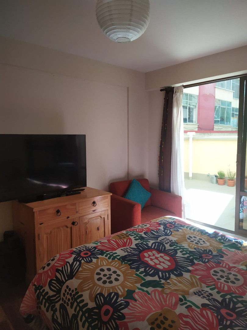 Departamento en AlquilerSOPOCACHI: Av Arce 2652, Edificio Mila, La Paz 1 dormitorios 1 baños  Foto 5